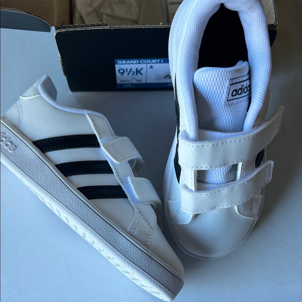 Adidas Kids' Sneakers Classic Grand Court 1- White with Black Stripes::NIB::